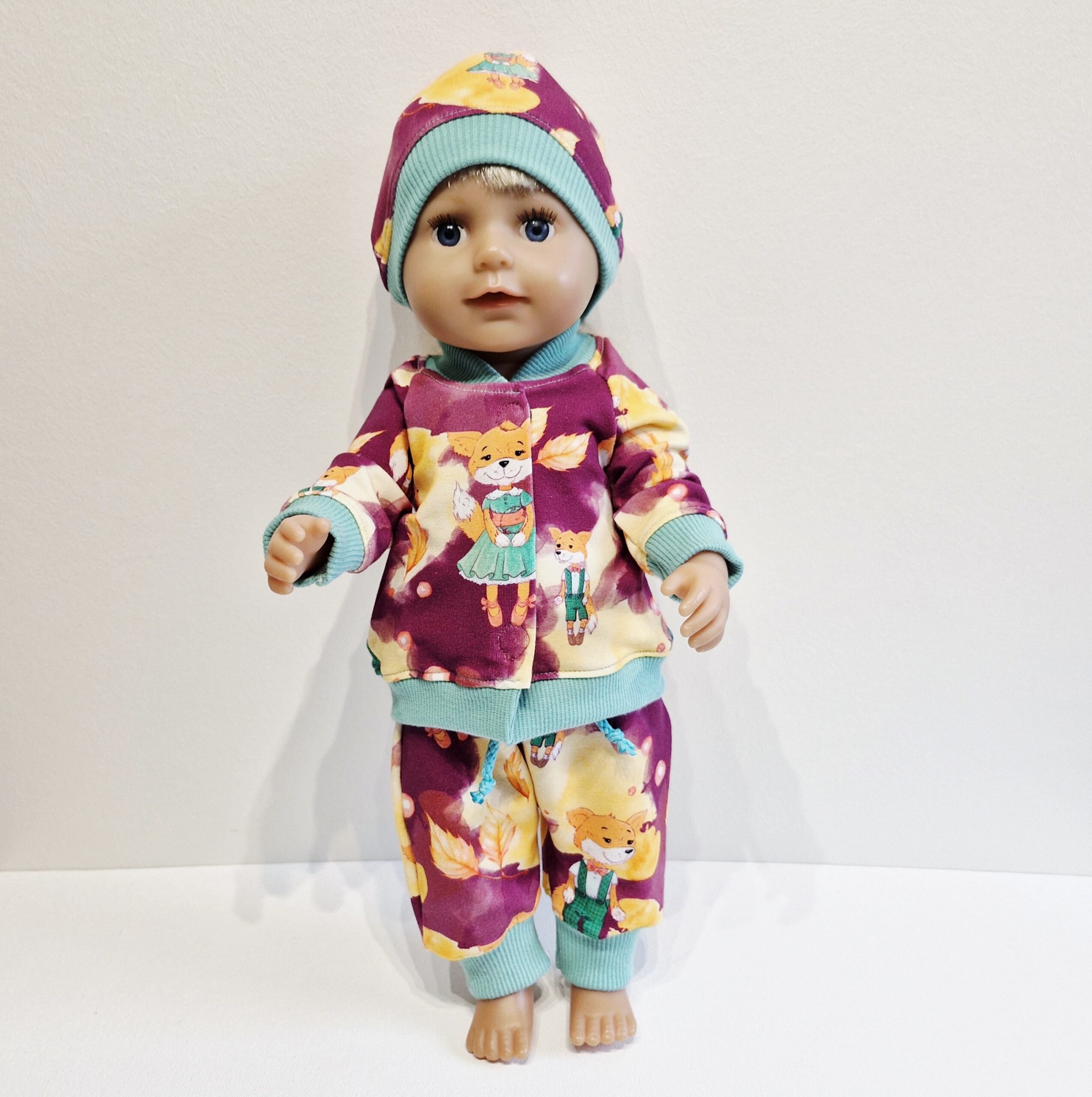 Doll clothing set (3 pieces) for 43–48 cm doll, foxes